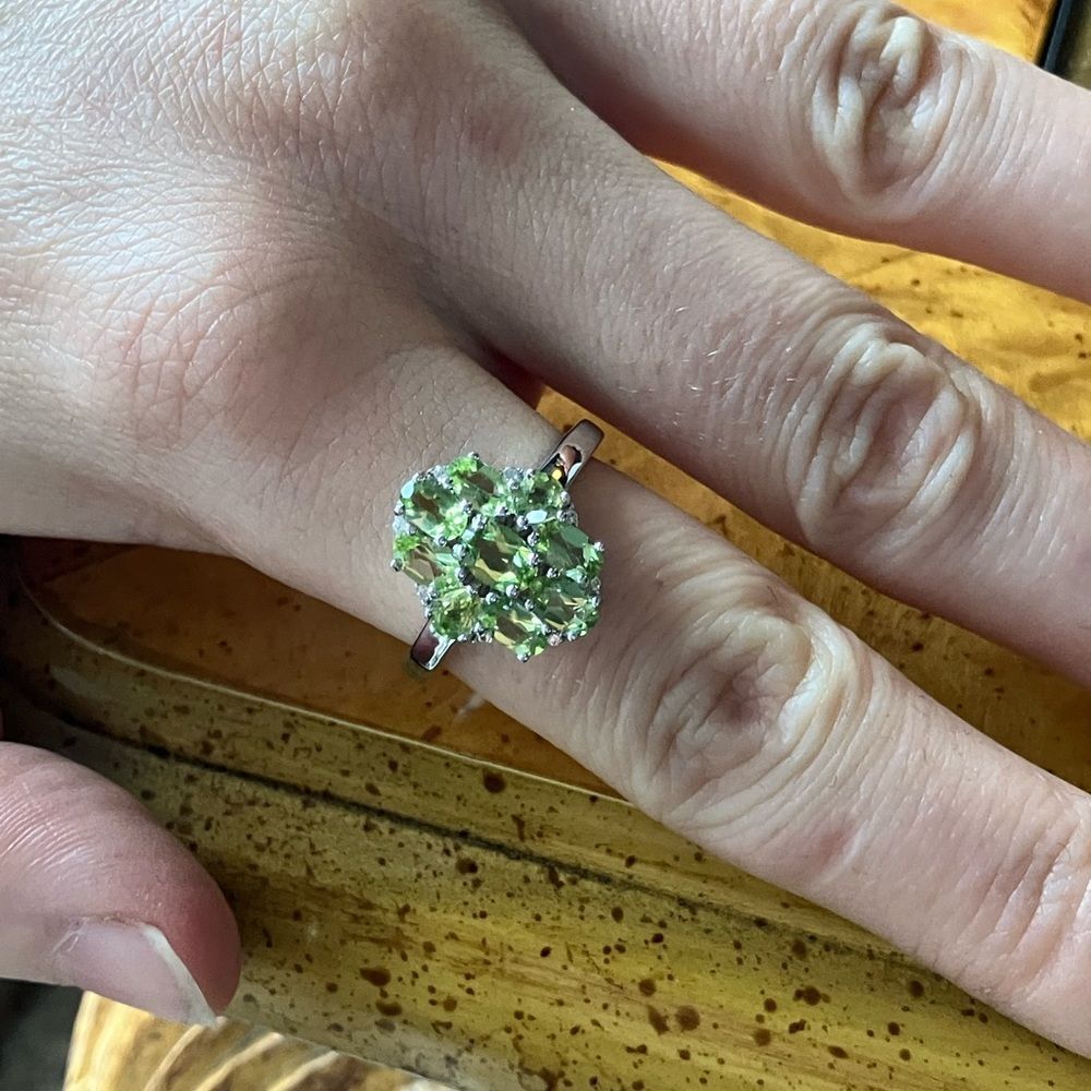 Natural Peridot Sterling Silver Ring Size 8.75 - Picture 4 of 10